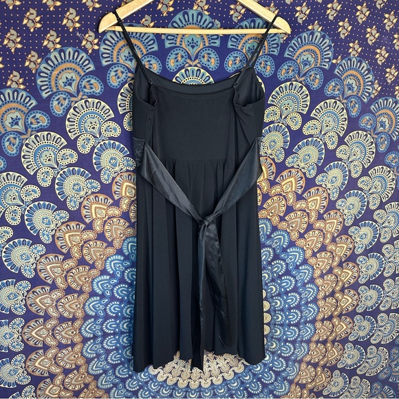 🦋5/20$🦋 black sequin waist dress - Picture 4 of 7